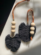 Load image into Gallery viewer, Car Charm Feather Macrame
