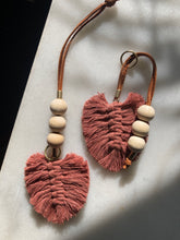 Load image into Gallery viewer, Car Charm Feather Macrame
