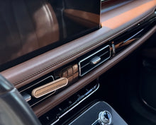 Load image into Gallery viewer, Rose Gold Car Diffuser
